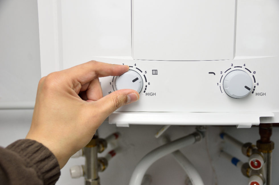 How Long Do Water Heaters Last [2023 Homeowners Guide]