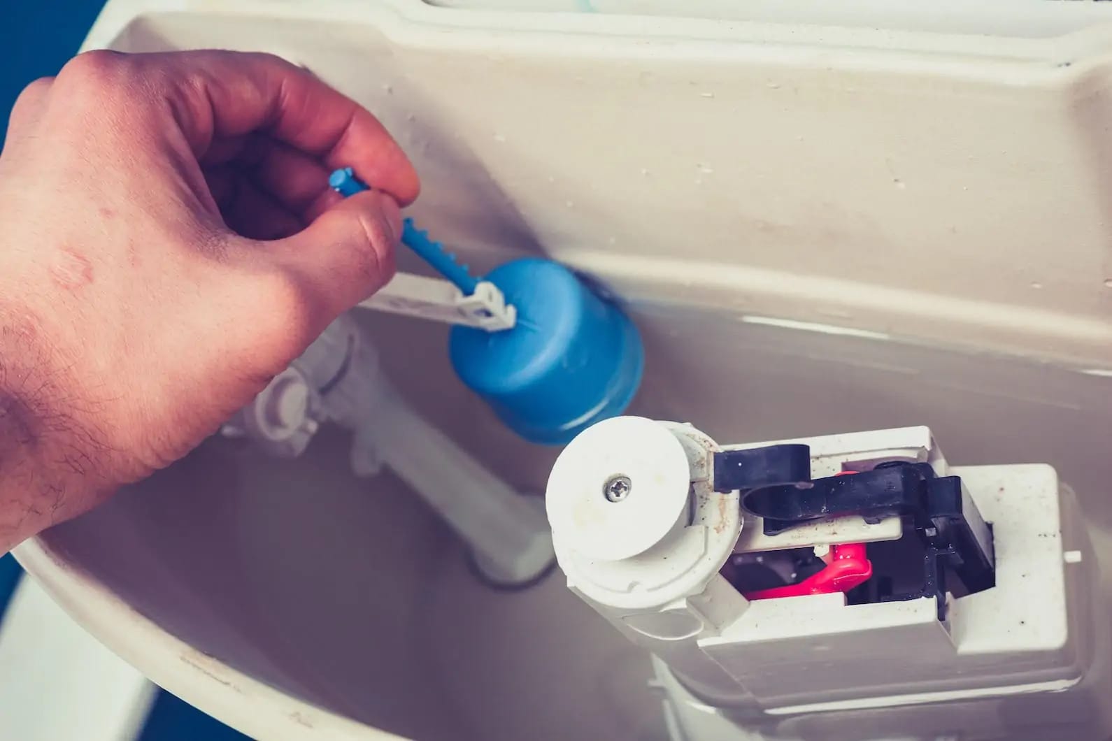 plumbing tips fixing toilet
