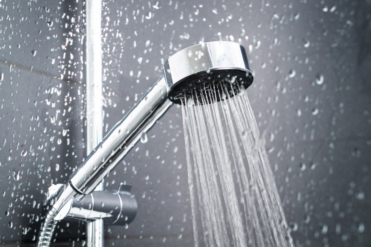 Water softener shower head for home